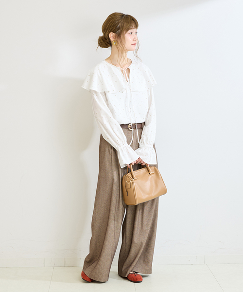 B.C STOCK(ベーセーストック)の「手洗い可 / C/RYドビーSTARプリントブラウス(シャツ/ブラウス・レディース・ブラック/ホワイト・FREE)」の11枚目の写真