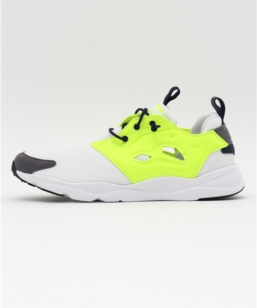Reebok(リーボック)の「Reebok(リーボック)/FURYLITE(フューリーライト)/V69441(スニーカー・レディース・イエロー・24/23.5/24h)」の2枚目の写真