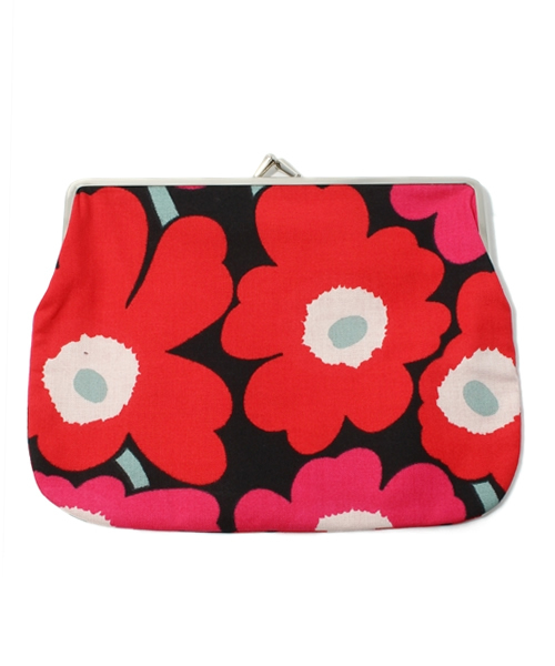 marimekko（マリメッコ）の「MINI UNIKKO/PUOLIKAS KUKKARO（ポーチ・レディース・レッド/グレー/オリーブ/ブラック/ブラック系その他/ホワイト系その他/ワインレッド/レッド系その他/ピンク系その他/グリーン系その他/イエロー/ワイン/その他1/ブラック×グレー/ライトイエロー/イエロー系その他・FREE）」の14枚目の写真