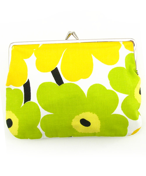 marimekko（マリメッコ）の「MINI UNIKKO/PUOLIKAS KUKKARO（ポーチ・レディース・レッド/グレー/オリーブ/ブラック/ブラック系その他/ホワイト系その他/ワインレッド/レッド系その他/ピンク系その他/グリーン系その他/イエロー/ワイン/その他1/ブラック×グレー/ライトイエロー/イエロー系その他・FREE）」の19枚目の写真