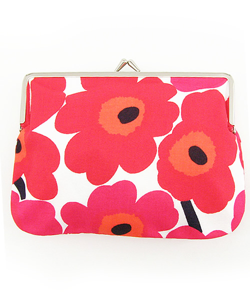 marimekko（マリメッコ）の「MINI UNIKKO/PUOLIKAS KUKKARO（ポーチ・レディース・レッド/グレー/オリーブ/ブラック/ブラック系その他/ホワイト系その他/ワインレッド/レッド系その他/ピンク系その他/グリーン系その他/イエロー/ワイン/その他1/ブラック×グレー/ライトイエロー/イエロー系その他・FREE）」の22枚目の写真