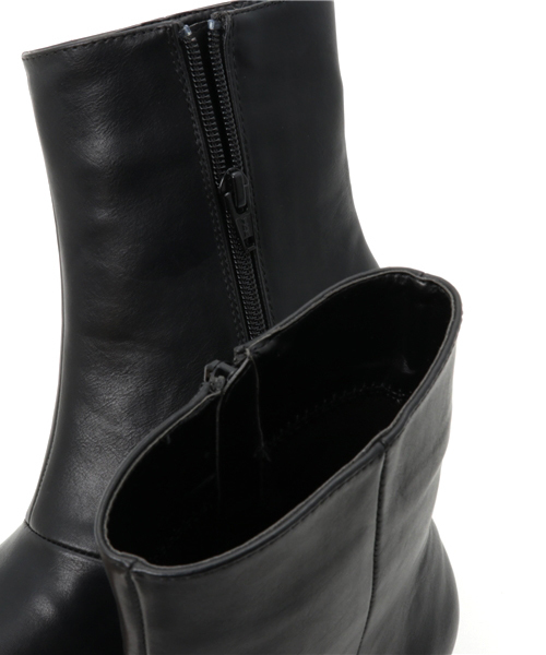 RODE SKO（ロデスコ）の「RODE SKO PILAR スクエアトゥショートブーツ（ブーツ・レディース・キャメル/ブラック・36/38/37）」の4枚目の写真