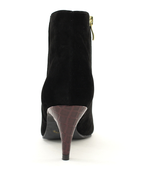 SESTO（セスト）の「美脚ポインテッドトゥのスリムショートブーツ（ブーツ・レディース・ベージュ系その他/ブラウン系その他/ブラック系その他2/ブラック×シルバー/ブラック系その他3/ブラック系その他・3L/LL/S/L/M）」の12枚目の写真