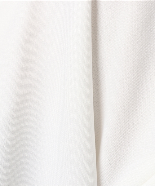 UR'S（ユアーズ）の「Vﾈｯｸｶｯﾄｿｰ（Tシャツ/カットソー・レディース・ホワイト/ブラック・M/S）」の9枚目の写真