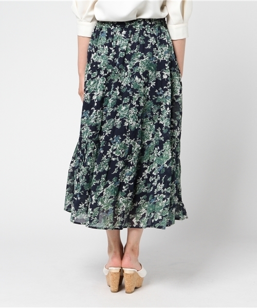 LBC(エルビーシー)の「コットンボイルティアードプリントスカート (スカート・レディース・ネイビー/パープル系その他・MEDIUM/LARGE)」の8枚目の写真