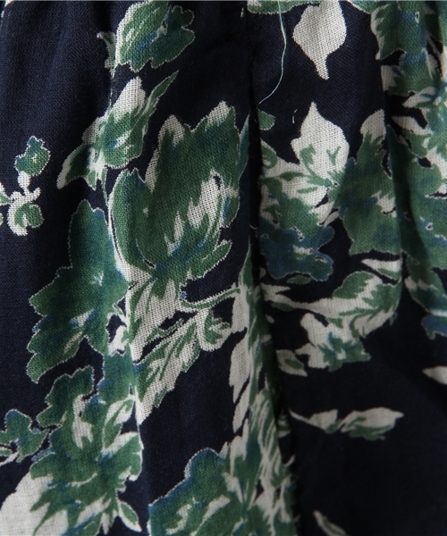 LBC(エルビーシー)の「コットンボイルティアードプリントスカート (スカート・レディース・ネイビー/パープル系その他・MEDIUM/LARGE)」の5枚目の写真