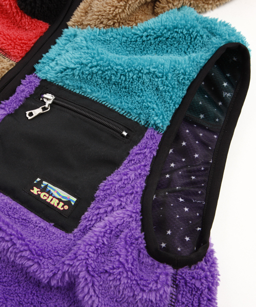 X-girl（エックスガール）の「FLUFFY VEST（ベスト・レディース・ブラック/ベージュ/パープル/ピンク/マルチ・1/2）」の11枚目の写真
