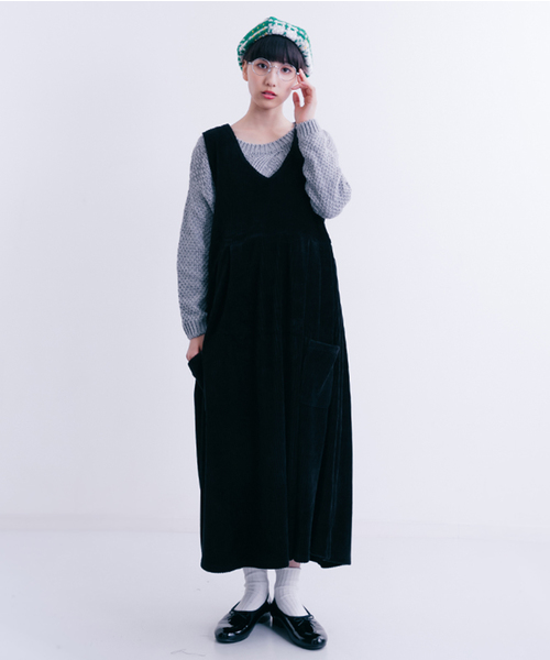 MERLOT（メルロー）の「Vネックジャンパースカートワンピ1059（ワンピース・レディース・アイボリー/ネイビー/ブラック/ピンク・FREE）」の16枚目の写真