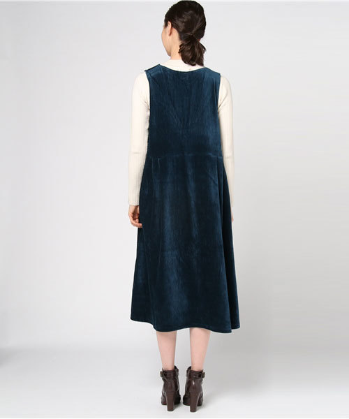 MERLOT（メルロー）の「Vネックジャンパースカートワンピ1059（ワンピース・レディース・アイボリー/ネイビー/ブラック/ピンク・FREE）」の5枚目の写真