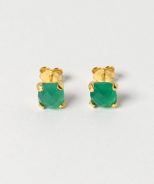 KU-CROISSANT（クークロワッサン）の「【NY】天然石ワンストーンピアス「Frederica」（ピアス（両耳用）・レディース・パープル/ピンク/クリアイエロー/ブラウン/ブルー/イエロー/ライトブルー/グレー/クリア/グリーン/ホワイト/ネイビー/ライトブラック・ONE SIZE）」の6枚目の写真