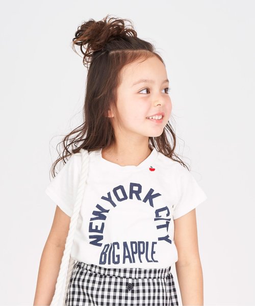 BREEZE(ブリーズ)の「リンゴ刺繍Tシャツ(Tシャツ/カットソー・キッズ・オフホワイト/ラベンダー・100/110/120/130/140/80/90)」の2枚目の写真