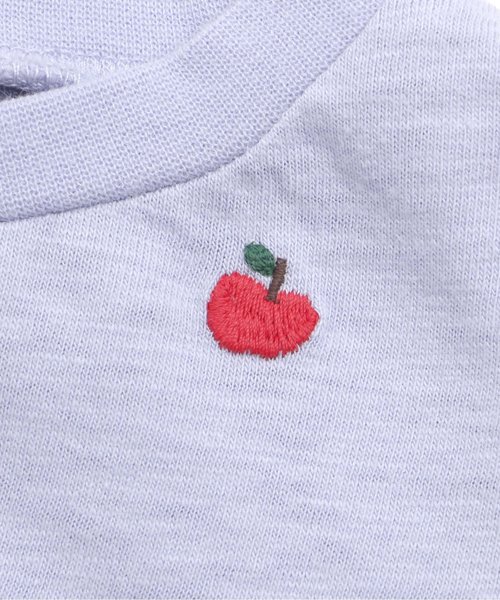 BREEZE(ブリーズ)の「リンゴ刺繍Tシャツ(Tシャツ/カットソー・キッズ・オフホワイト/ラベンダー・100/110/120/130/140/80/90)」の6枚目の写真