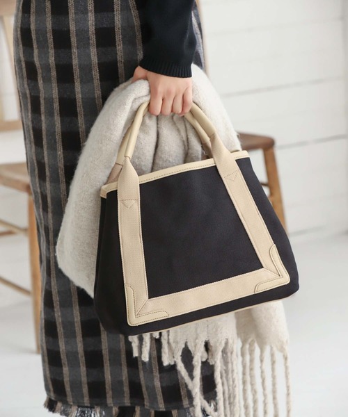 Edit Sheen(エディットシーン)の「A4キャンバストート(トートバッグ・レディース・ホワイト×ブラック/ブラック×ブラック/ホワイト系その他/ブラック系その他・FREE)」の4枚目の写真