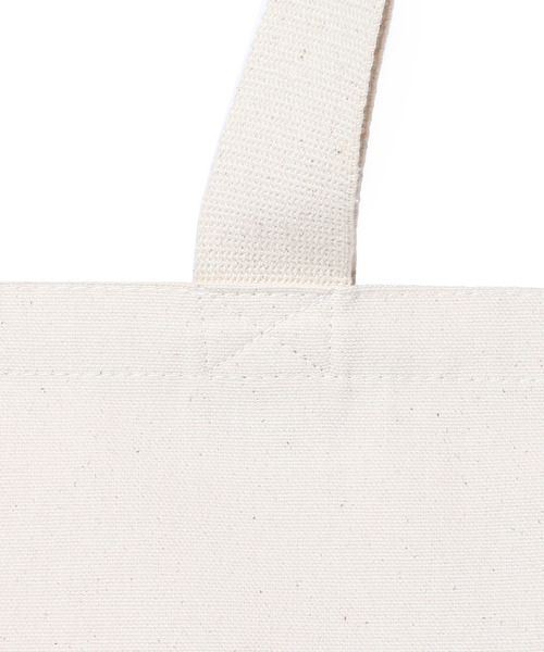 THE NORTH FACE(ザノースフェイス)の「オーガニックコットントート TNF Organic Cotton Tote NM81908(トートバッグ・メンズ・ブラック/グリーン/ホワイト/レッド/ブルー・FREE)」の12枚目の写真