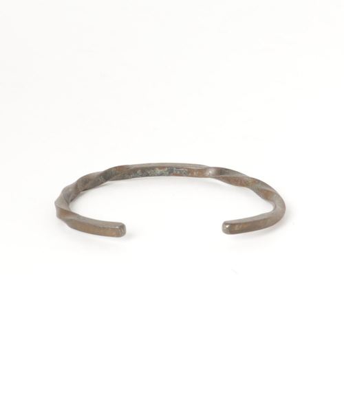 GARA（ガラ）の「GARA:RUST TWIST BANGLE（バングル/リストバンド
