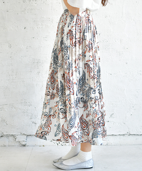 PairPair（ペアペア）の「ペイズリー＆チェーン柄アソートプリーツスカート（スカート・レディース・ブラック/ホワイト/ホワイト系その他/グレー系その他・FREE）」の11枚目の写真