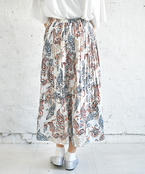 PairPair（ペアペア）の「ペイズリー＆チェーン柄アソートプリーツスカート（スカート・レディース・ブラック/ホワイト/ホワイト系その他/グレー系その他・FREE）」の7枚目の写真