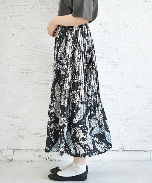 PairPair（ペアペア）の「ペイズリー＆チェーン柄アソートプリーツスカート（スカート・レディース・ブラック/ホワイト/ホワイト系その他/グレー系その他・FREE）」の20枚目の写真