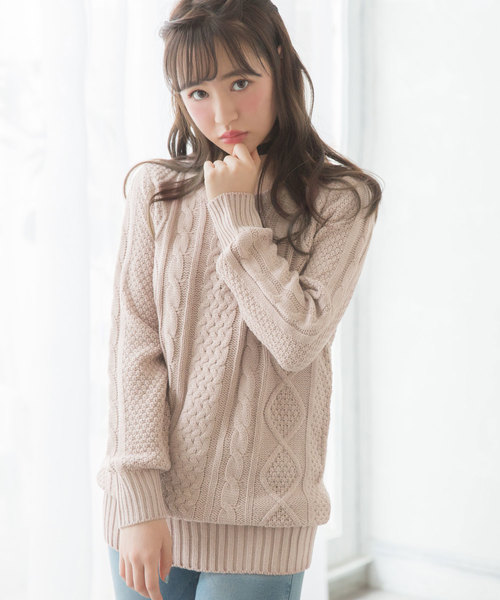 Newlyme(ニューリーミー)の「ケーブルチュニックニットトップス(ニット/セーター・レディース・アイボリー/ベージュ/ピンク系その他/パープル/ブルー/プラム/モカ/ボルドー/杢グレー/チャコールグレー/ブラック/ブラック系その他・MEDIUM/LARGE/X-LARGE)」の8枚目の写真