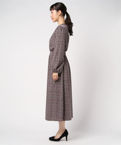 archives(アルシーヴ)の「小花柄前開きワンピース(ワンピース・レディース・ブラック/パープル/ブラウン・MEDIUM)」の5枚目の写真