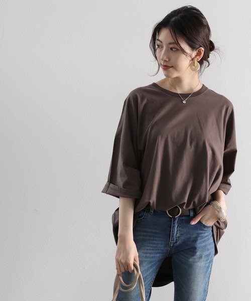 classicalelf（クラシカルエルフ）の「Classical Elf オーバーサイズ ロング丈バックプリント無地クルーネックロゴビッグTシャツ（半袖）（Tシャツ/カットソー・レディース・ホワイト/ブラック/杢グレー/ブラウン/ベージュ/グリーン・MEDIUM/LARGE/X-LARGE）」の15枚目の写真