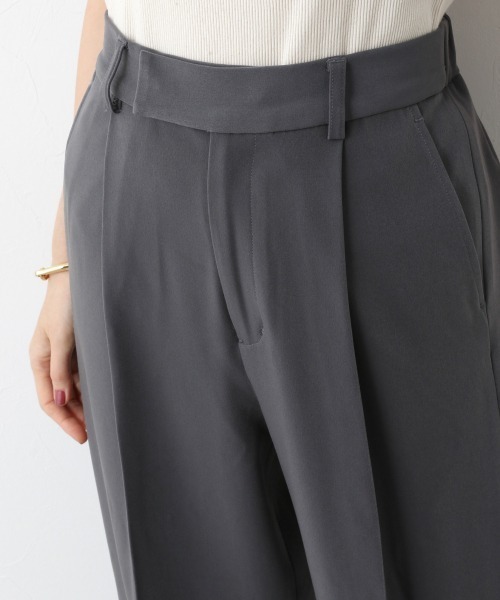 A part by（アパートバイ）の「Pカラータックストレートパンツ 917826（その他パンツ・レディース・チャコールグレー/ブラウン系その他/ライトベージュ/ライトグリーン/ライトブルー・MEDIUM/LARGE）」の16枚目の写真