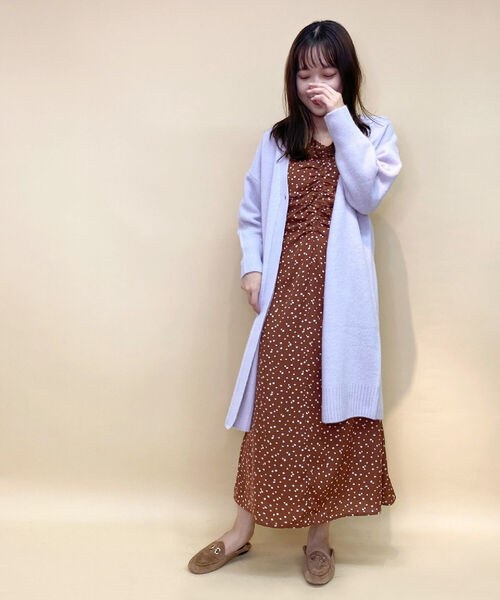 fredy emue(フレディエミュ)の「【WEB限定】ラクーン混ロングカーディガン(カーディガン/ボレロ・レディース・ライトグレー/ダークネイビー/ラベンダー・38)」の14枚目の写真