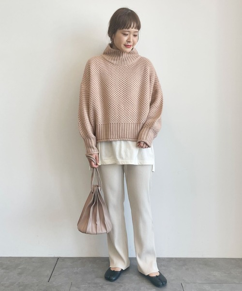 earth music&ecology(アースミュージックアンドエコロジー)の「カノコニットボトルネックプルオーバー *(ニット/セーター・レディース・ライトベージュ/ラベンダー/ミント/アイボリー・FREE)」の11枚目の写真