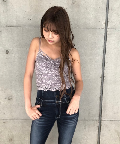 ENVYM(アンビー)の「レースタイトキャミ(キャミソール・レディース・ホワイト/ブラック/ベージュ/グレー/カーキ・FREE)」の15枚目の写真
