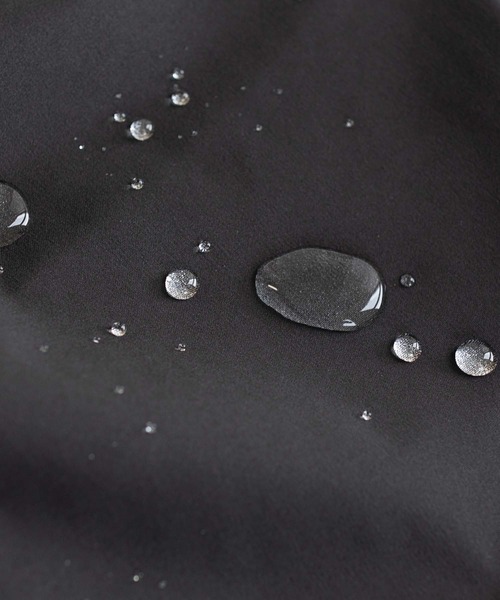 KiU（キウ）の「ウォータープルーフ ユーティリティーショーツ（その他パンツ・メンズ・ブラック/ベージュ/カーキ・MEDIUM/LARGE/X-LARGE）」の4枚目の写真