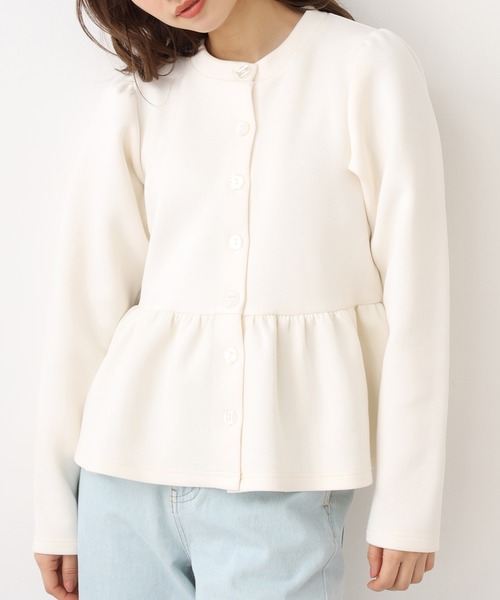 one after another NICE CLAUP（ワンアフターアナザーナイスクラップ）の「【Web限定】ペプラムカーディガントップス（Tシャツ/カットソー・レディース・アイボリー/モカ/ライトベージュ/ピンク・FREE）」の3枚目の写真