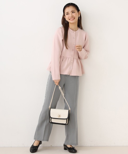 one after another NICE CLAUP（ワンアフターアナザーナイスクラップ）の「【Web限定】ペプラムカーディガントップス（Tシャツ/カットソー・レディース・アイボリー/モカ/ライトベージュ/ピンク・FREE）」の6枚目の写真
