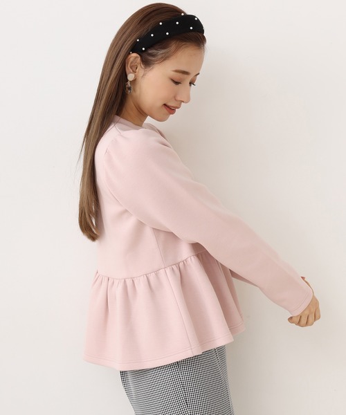 one after another NICE CLAUP（ワンアフターアナザーナイスクラップ）の「【Web限定】ペプラムカーディガントップス（Tシャツ/カットソー・レディース・アイボリー/モカ/ライトベージュ/ピンク・FREE）」の9枚目の写真