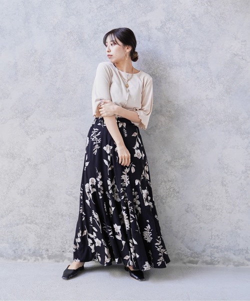 Happy John(ハッピージョン)の「バックスリットメロウカット(Tシャツ/カットソー・レディース・ナチュラル/グリーン・FREE)」の15枚目の写真