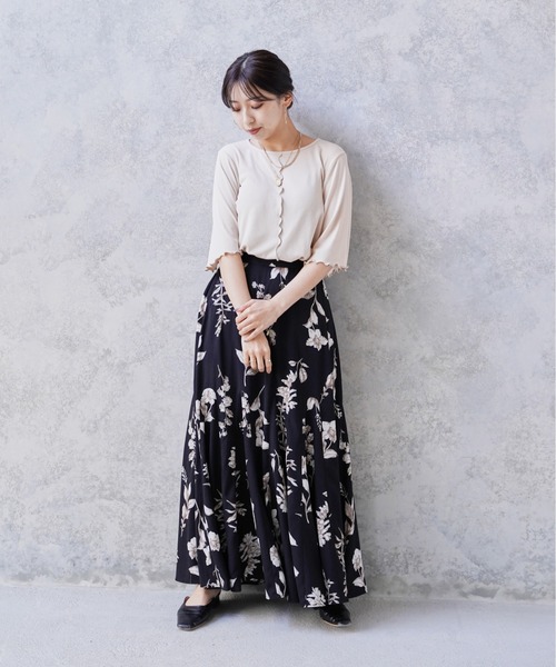 Happy John(ハッピージョン)の「バックスリットメロウカット(Tシャツ/カットソー・レディース・ナチュラル/グリーン・FREE)」の12枚目の写真