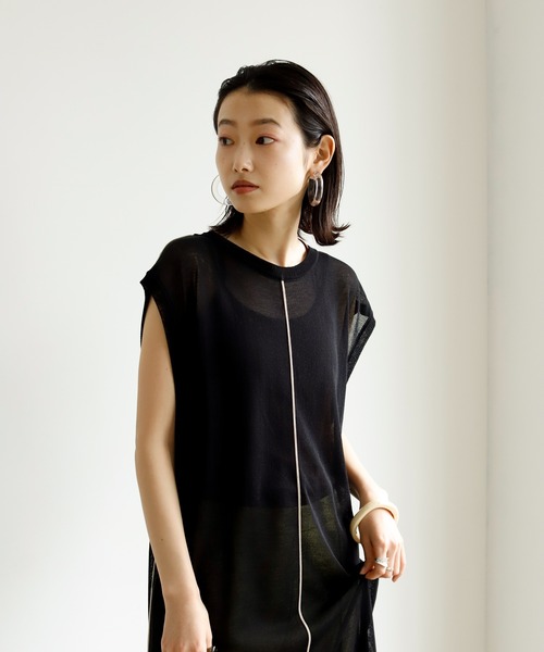 Birthday room（バースデイルーム）の「シアー ライン ロング パイピング ニット クルーネック ワンピース（ワンピース・レディース・ブラック/ベージュ/パープル/ライム・FREE）」の12枚目の写真