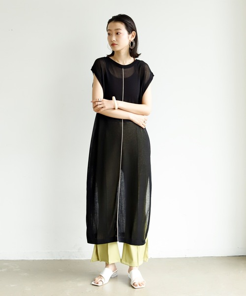 Birthday room（バースデイルーム）の「シアー ライン ロング パイピング ニット クルーネック ワンピース（ワンピース・レディース・ブラック/ベージュ/パープル/ライム・FREE）」の13枚目の写真