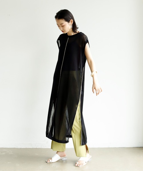 Birthday room（バースデイルーム）の「シアー ライン ロング パイピング ニット クルーネック ワンピース（ワンピース・レディース・ブラック/ベージュ/パープル/ライム・FREE）」の15枚目の写真