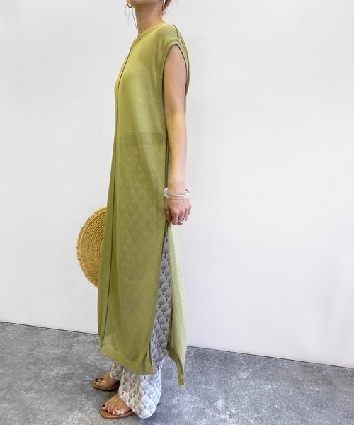 Birthday room（バースデイルーム）の「シアー ライン ロング パイピング ニット クルーネック ワンピース（ワンピース・レディース・ブラック/ベージュ/パープル/ライム・FREE）」の16枚目の写真