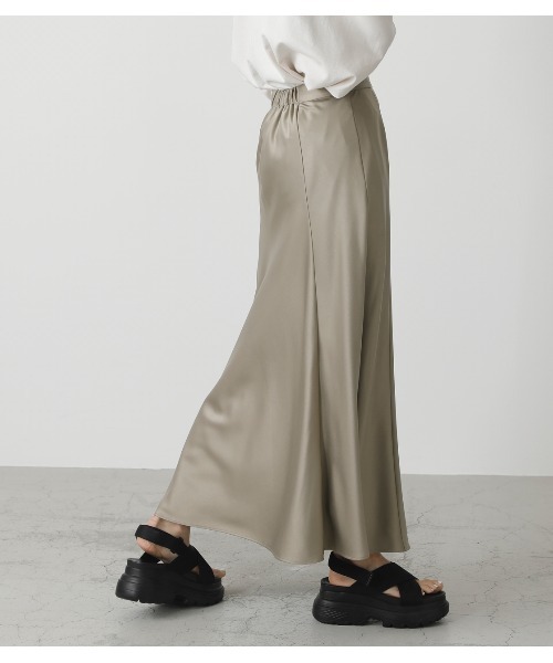 SATIN NARROW SKIRT/サテンナロースカート（スカート）｜AZUL BY