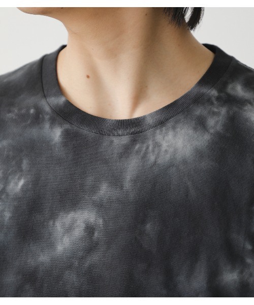 AZUL by moussy（アズールバイマウジー）の「ONE TONE TIE-DYE TEE/ワントーンタイダイTシャツ（Tシャツ/カットソー・メンズ・ブルー系その他/ベージュ系その他/ブラック系その他・LARGE/MEDIUM）」の17枚目の写真
