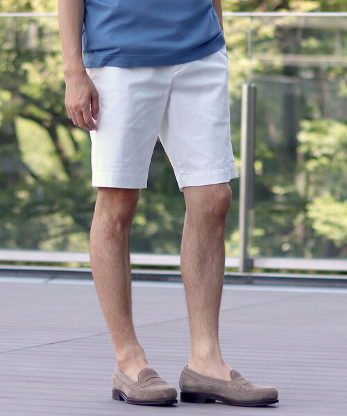 BEAMS LIGHTS(ビームスライツ)の「BEAMS LIGHTS / ストレッチ ベーシック チノ ショーツ(チノパンツ・メンズ・ネイビー/ベージュ/オフホワイト・LARGE/MEDIUM/SMALL)」の1枚目の写真