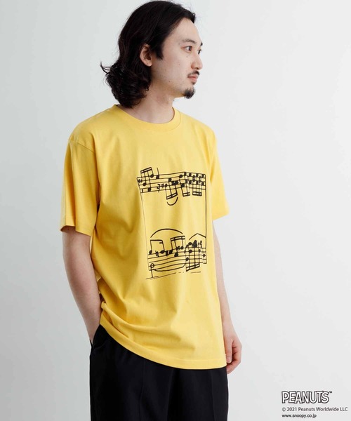 WILD LIFE TAILOR Adam et Rope'(ワイルドテーラーアダムエロペ )の「【PEANUTS × WILD LIFE TAILOR】PIANO T/UNISEX(Tシャツ/カットソー・メンズ・ホワイト/ブラック/イエロー・M/L/XL/XXL)」の1枚目の写真