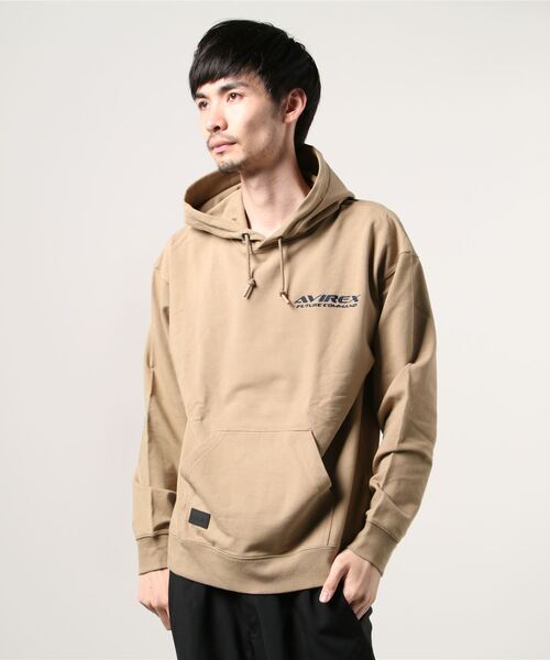 AVIREX（アヴィレックス）の「AVIREX/アヴィレックス　AFC トレーニング プルオーバー フーディー/AFC TRIANGLE PULL OVER HOODIE（パーカー・メンズ・カーキ/グリーン/ブラック/ライトグレー・X-LARGE/XX-LARGE/MEDIUM/LARGE）」の4枚目の写真