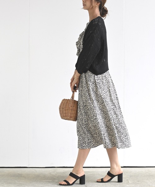 rps（アールピーエス）の「透かし柄ショートニットカーディガン（カーディガン/ボレロ・レディース・ブラック/アイボリー/ラベンダー・M）」の12枚目の写真