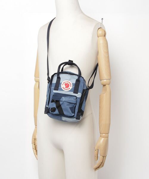 Kanken（カンケン）の「Kanken Art Sling (FJALLRAVEN/フェールラーベン)（ショルダーバッグ・レディース・ブルー系その他2/ブルー系その他3・ONE SIZE）」の6枚目の写真