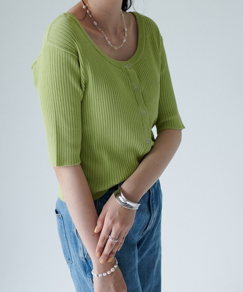 DISCOAT（ディスコート）の「リブショートカーディガン（カーディガン/ボレロ・レディース・アイボリー/グリーン/ネイビー/イエロー・FREE）」の10枚目の写真