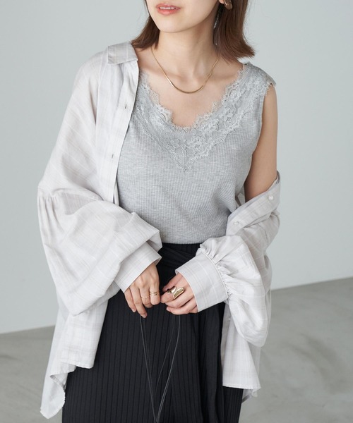 Chaco closet(チャコ クローゼット)の「リブ・レースタンクトップ(タンクトップ・レディース・グレー/ブラック/ホワイト・FREE)」の1枚目の写真