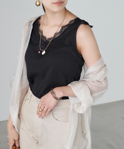 Chaco closet(チャコ クローゼット)の「リブ・レースタンクトップ(タンクトップ・レディース・グレー/ブラック/ホワイト・FREE)」の3枚目の写真