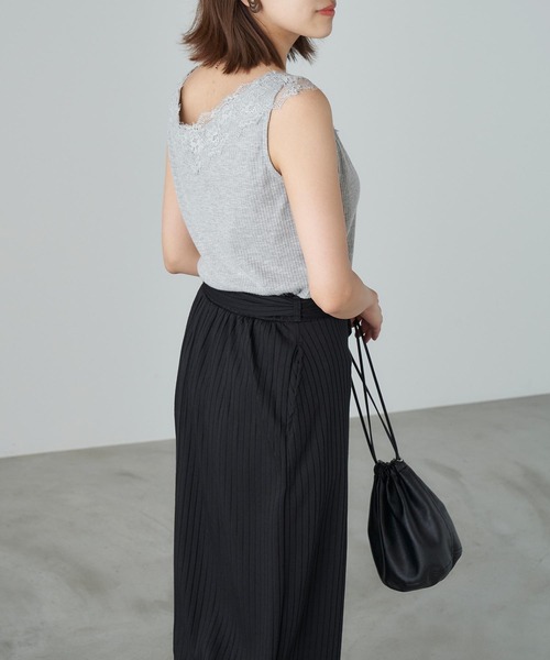 Chaco closet(チャコ クローゼット)の「リブ・レースタンクトップ(タンクトップ・レディース・グレー/ブラック/ホワイト・FREE)」の12枚目の写真